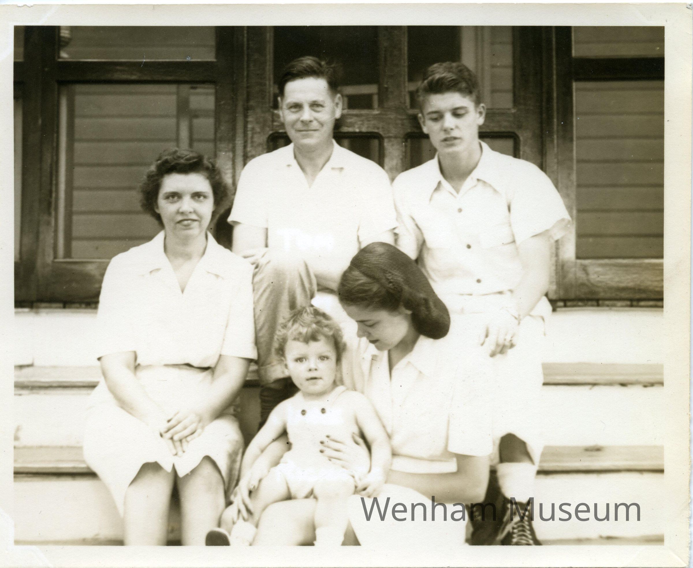          Album, Photograph picture number 1
   