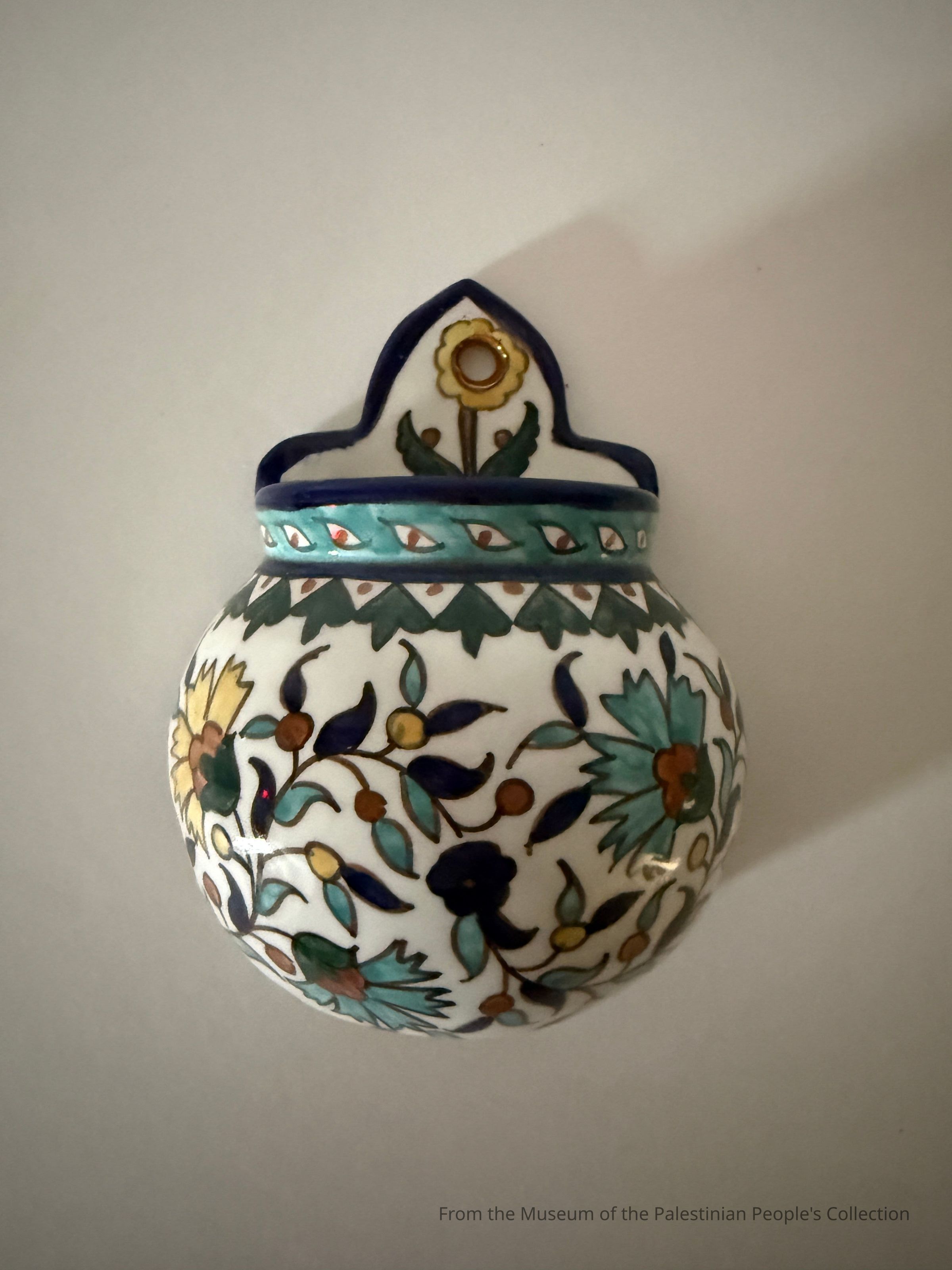 Hanging Flower Pot picture number 1