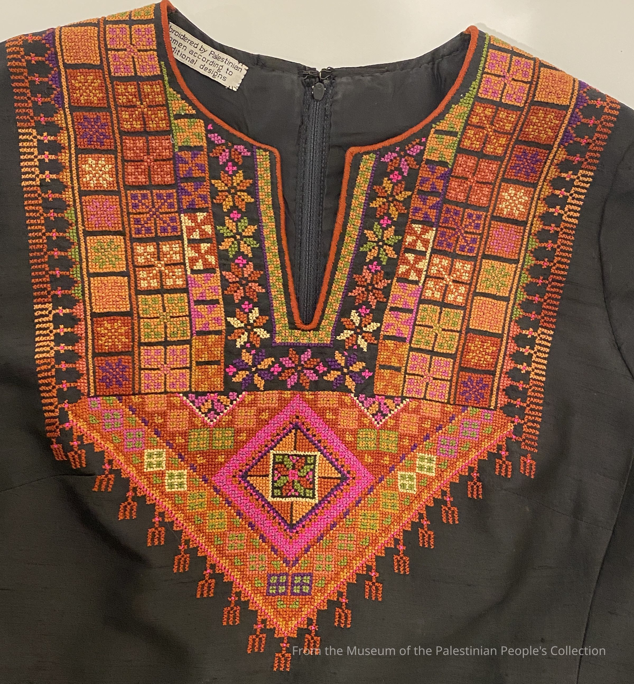 Camp Dress (1970s) picture number 1