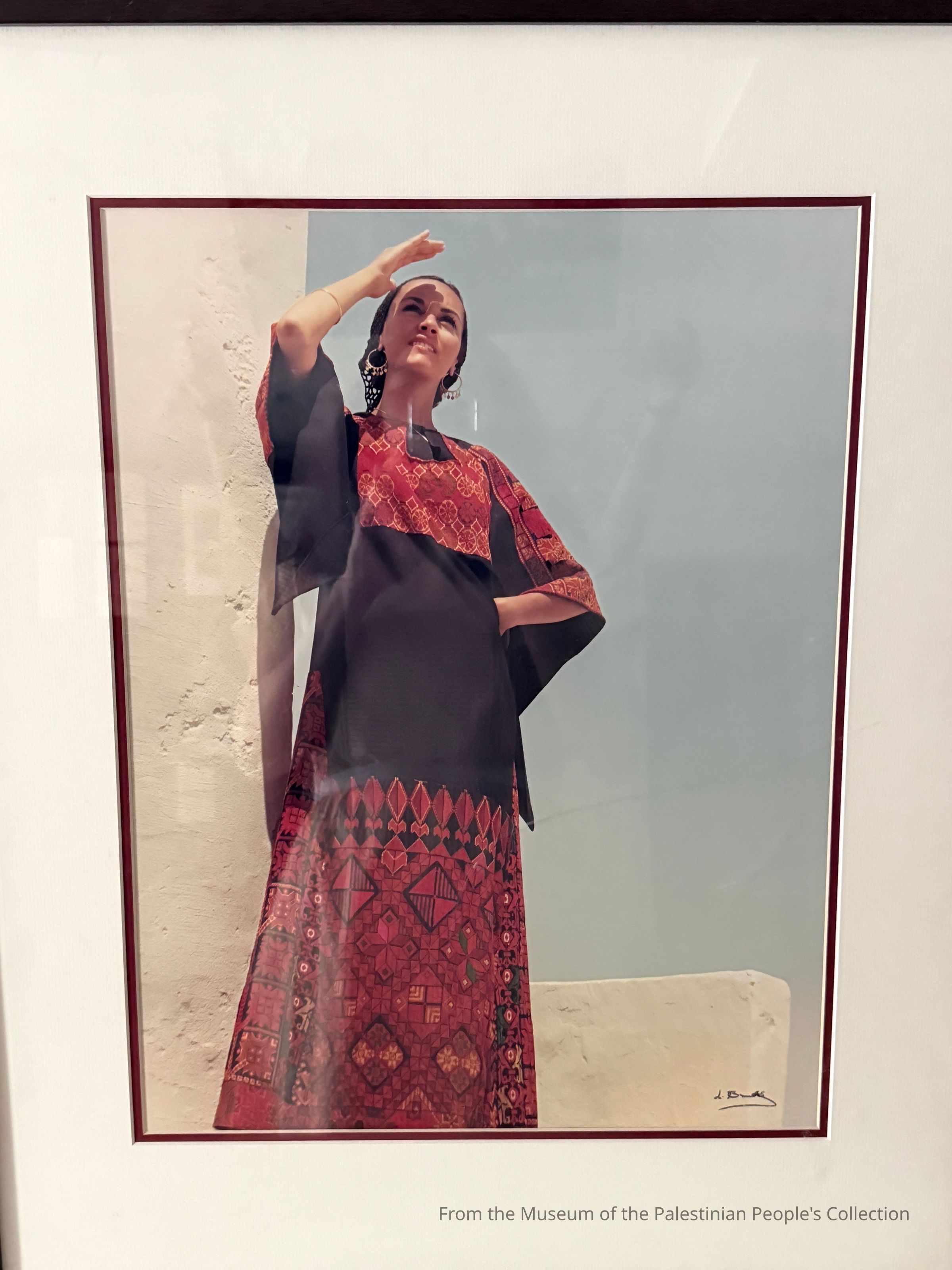 Woman in Khan Younis/South Gaza Dress, 1980s-1990s picture number 1