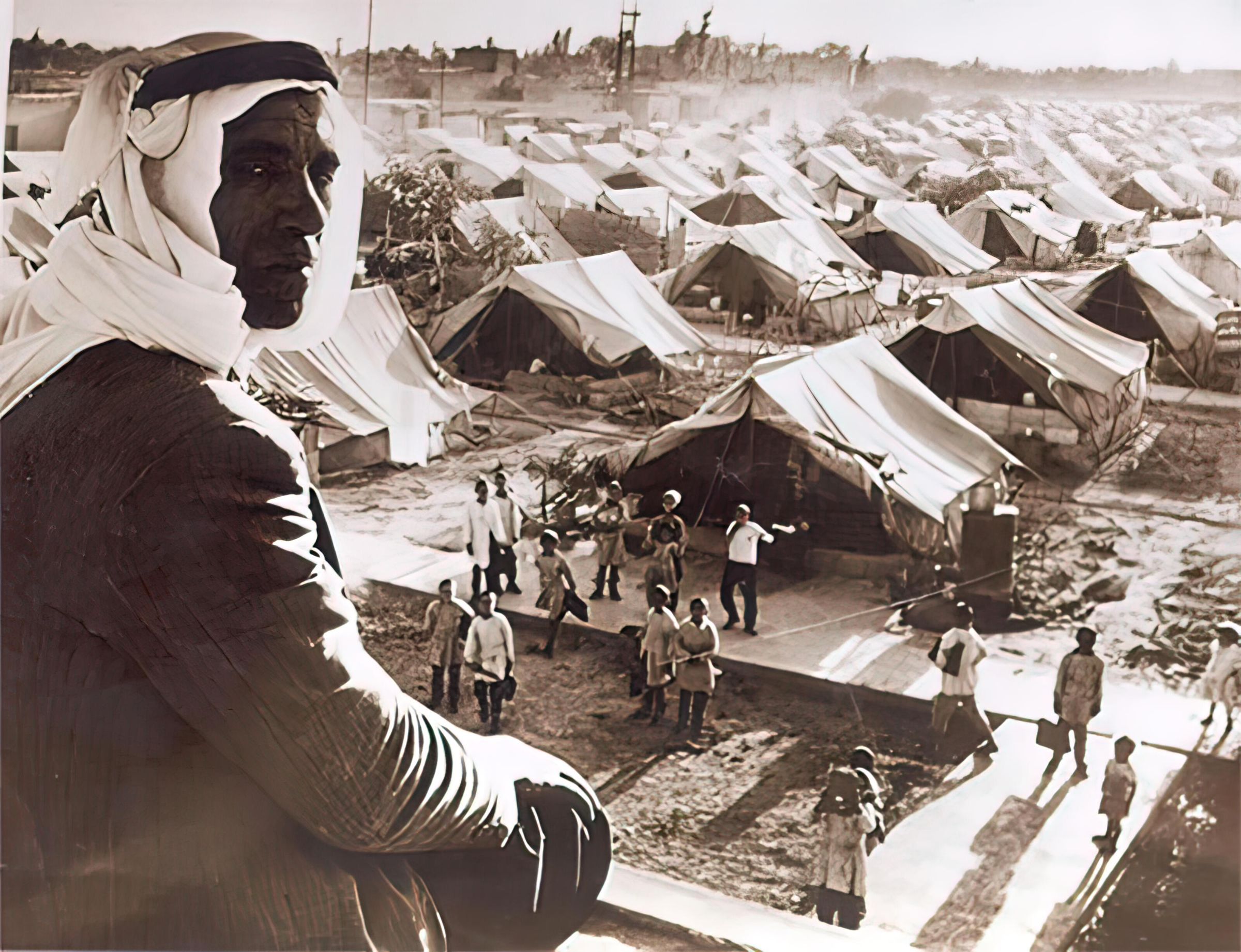Man Overlooking Jarmana Refugee Camp (1948) picture number 1