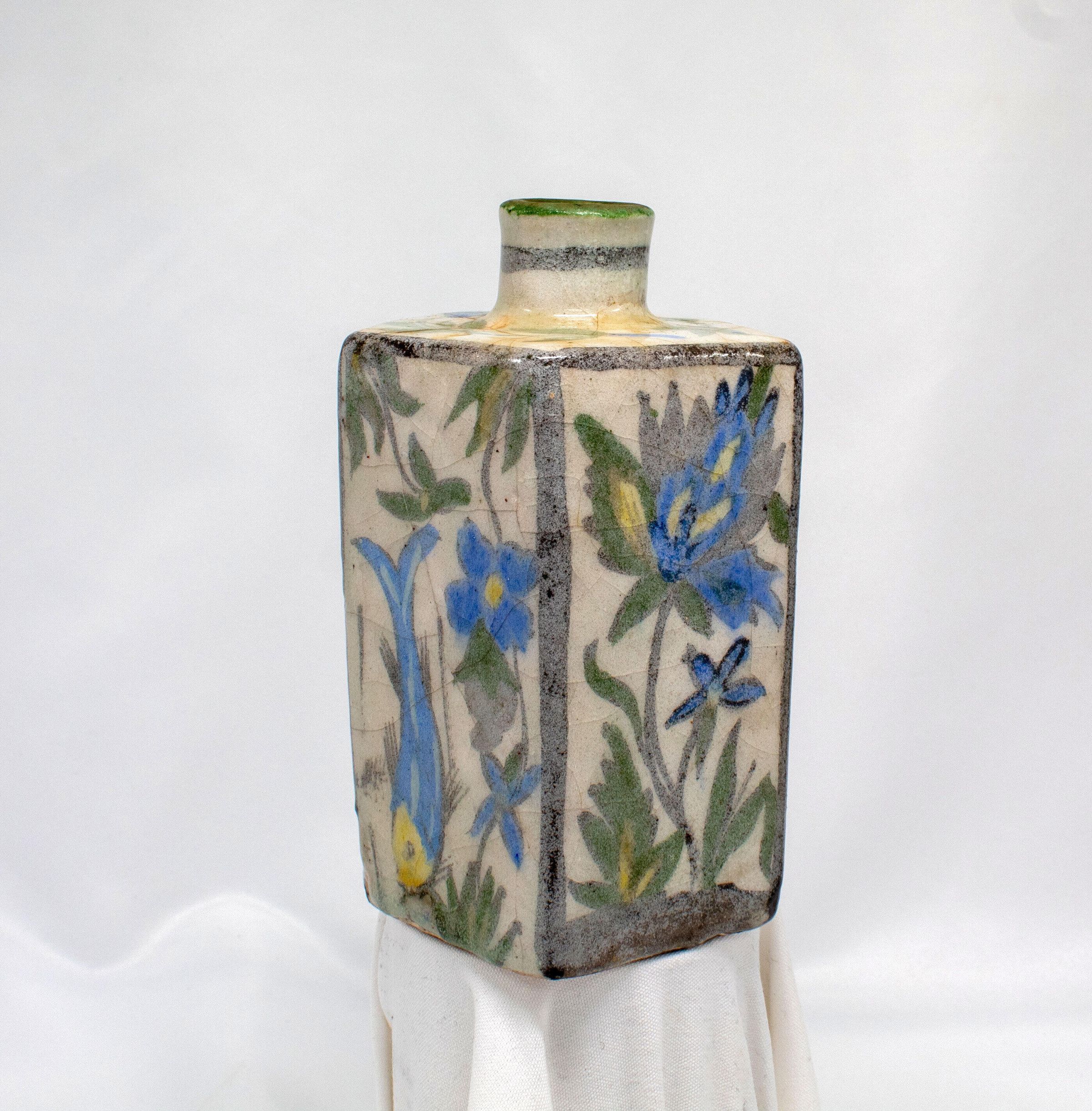 Antique Iznik Pottery Vase picture number 1