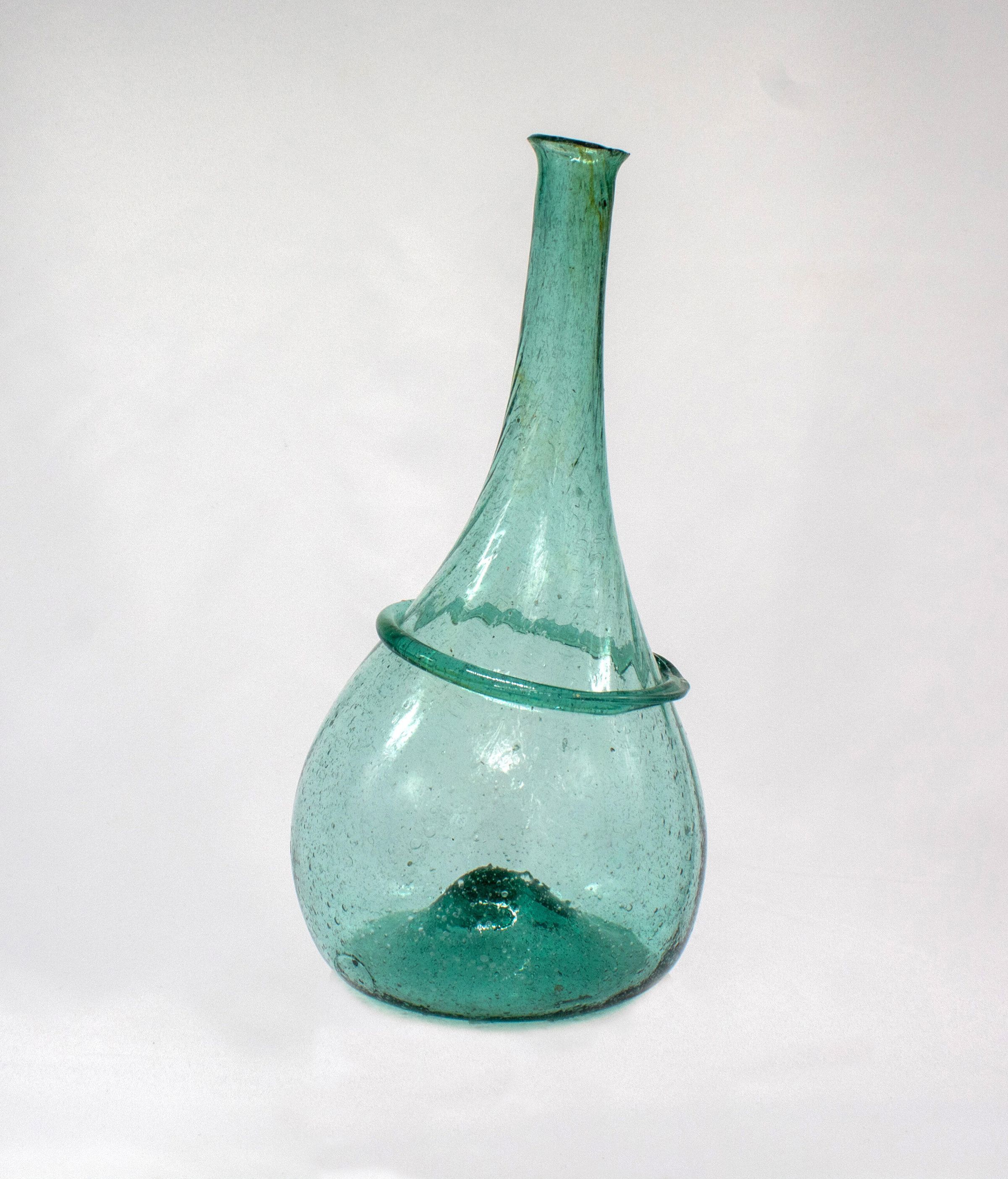 Hebron Glass (1960s) picture number 1