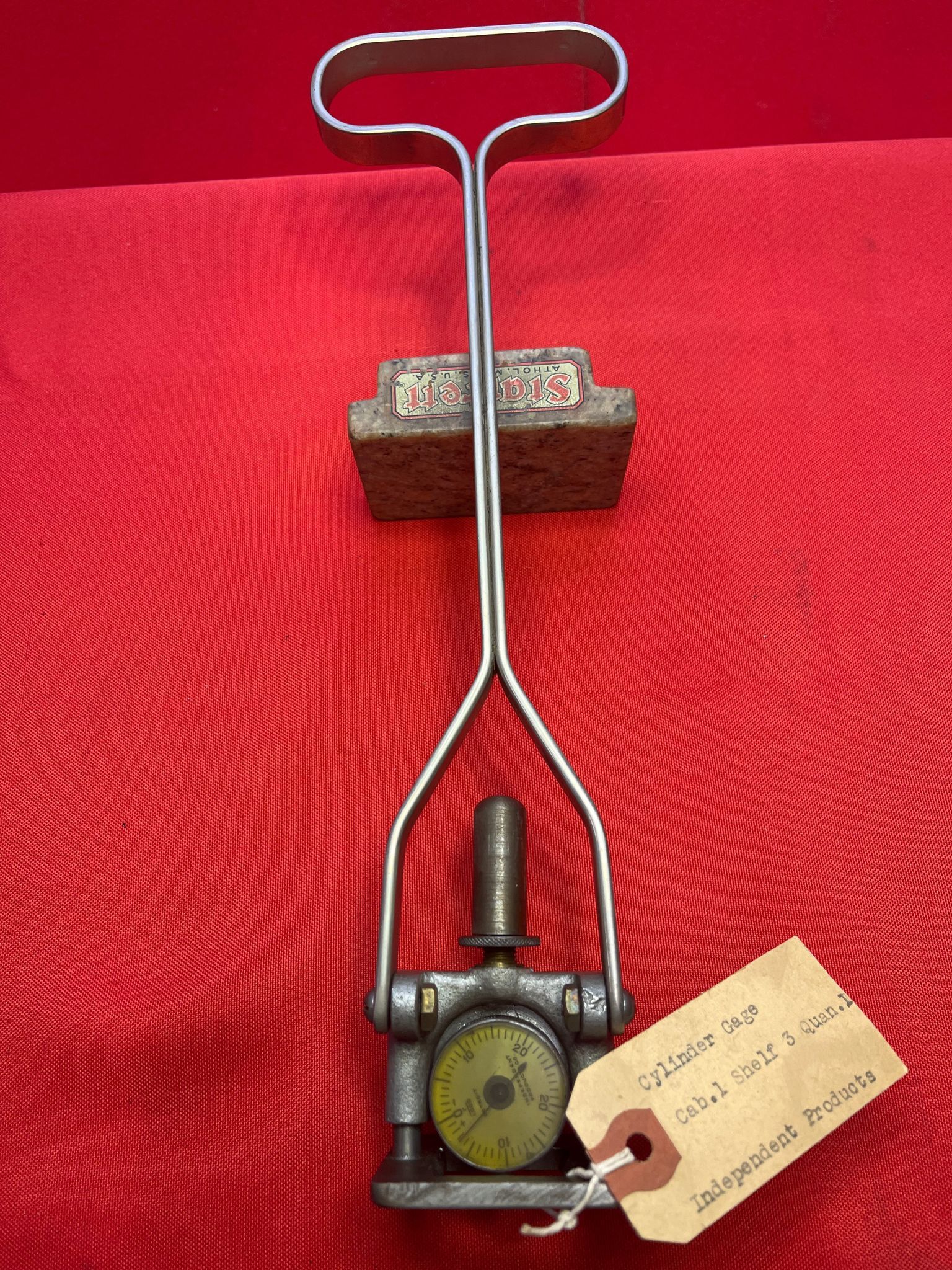 Cabinet 1 Shelf 3 Cylinder Gages (New 2/18/24)