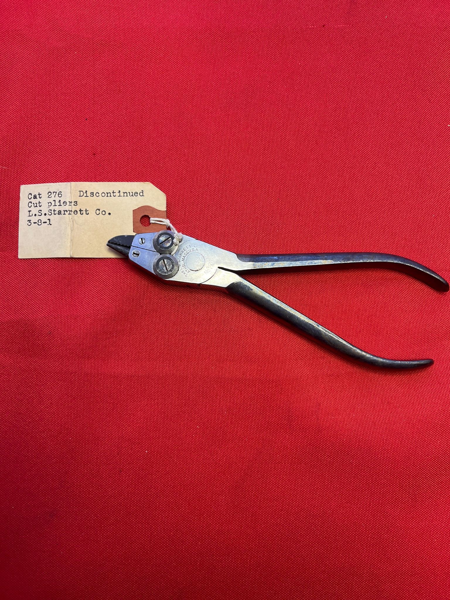 Cabinet 3 Shelf 8 Cut Nippers (New 3/30/24)