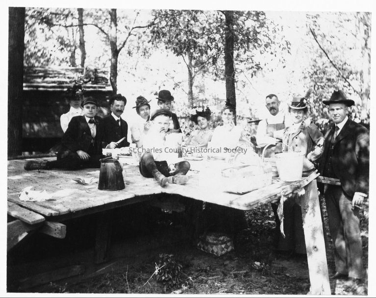 Copyright: St. Charles County Historical Society; Origsize: 6 1/2  x 4 1/4; Origformat: Print-Photographic