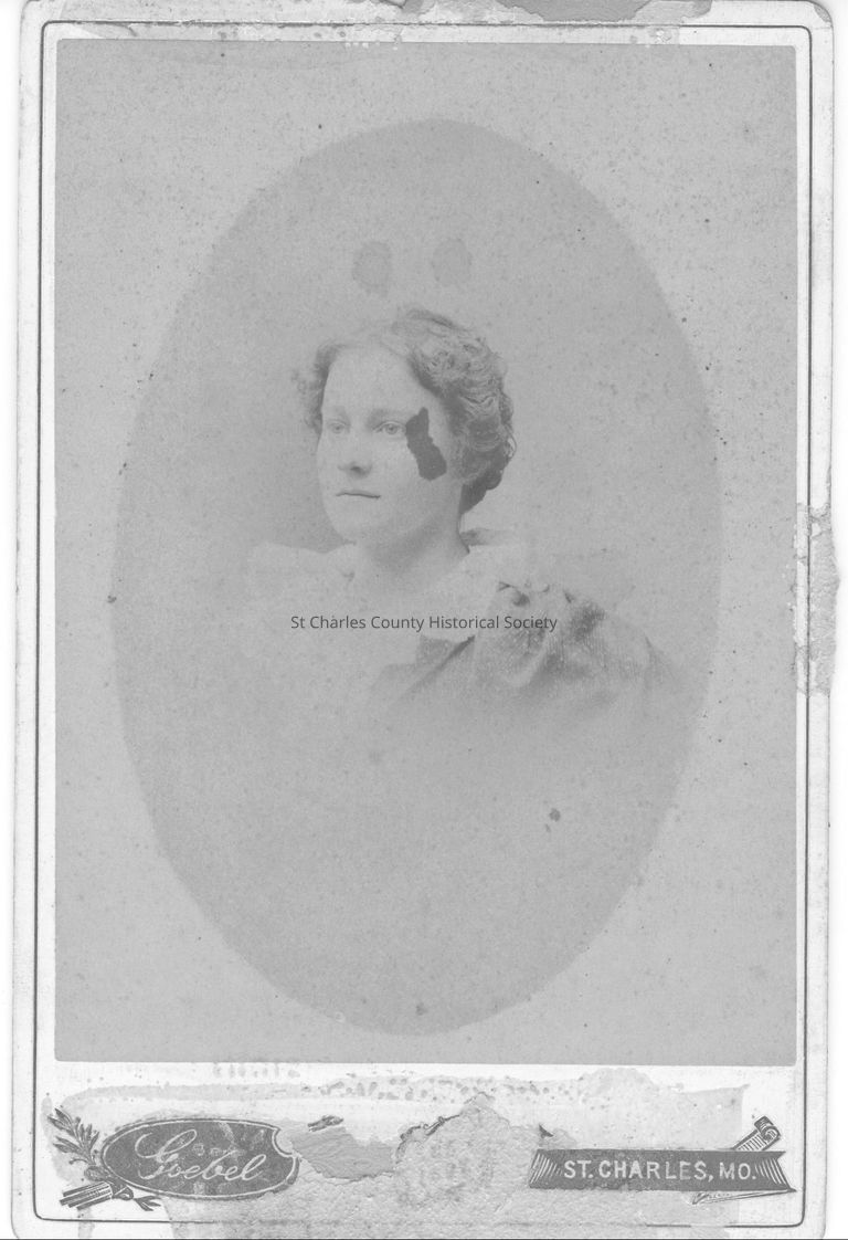 Copyright: St. Charles County Historical Society; Origsize: 6 1/2  x 4 1/4; Origformat: Print-Photographic