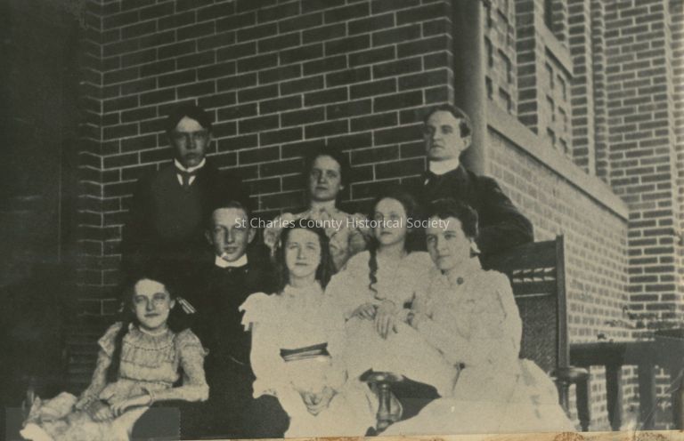 "Eight Cousins" Robinson Family