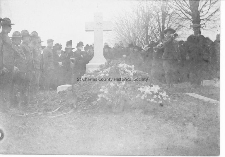 Copyright: St. Charles County Historical Society; Origsize: 6 1/2  x 4 1/4; Origformat: Print-Photographic