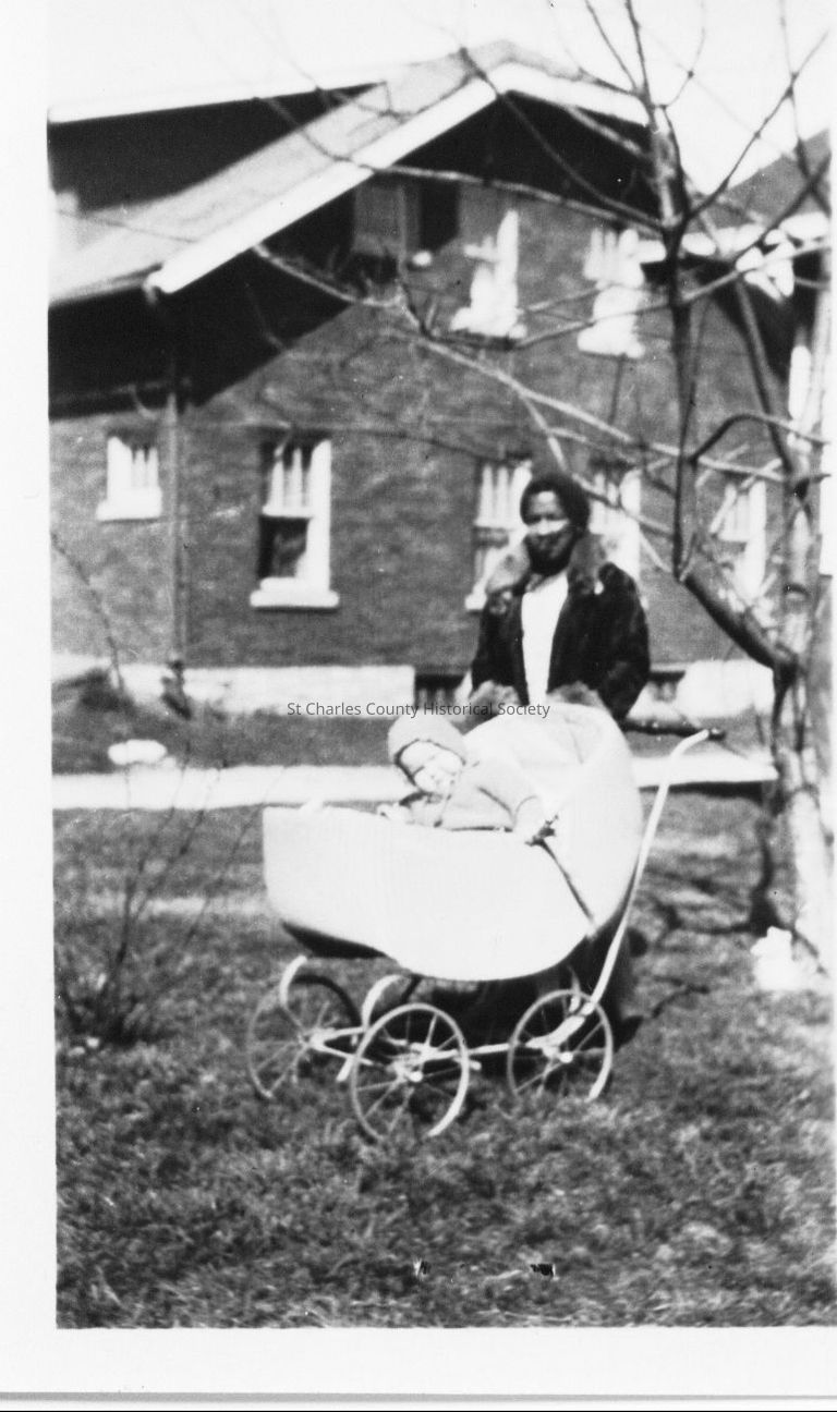 Copyright: St. Charles County Historical Society; Origsize: 6 1/2  x 4 1/4; Origformat: Print-Photographic