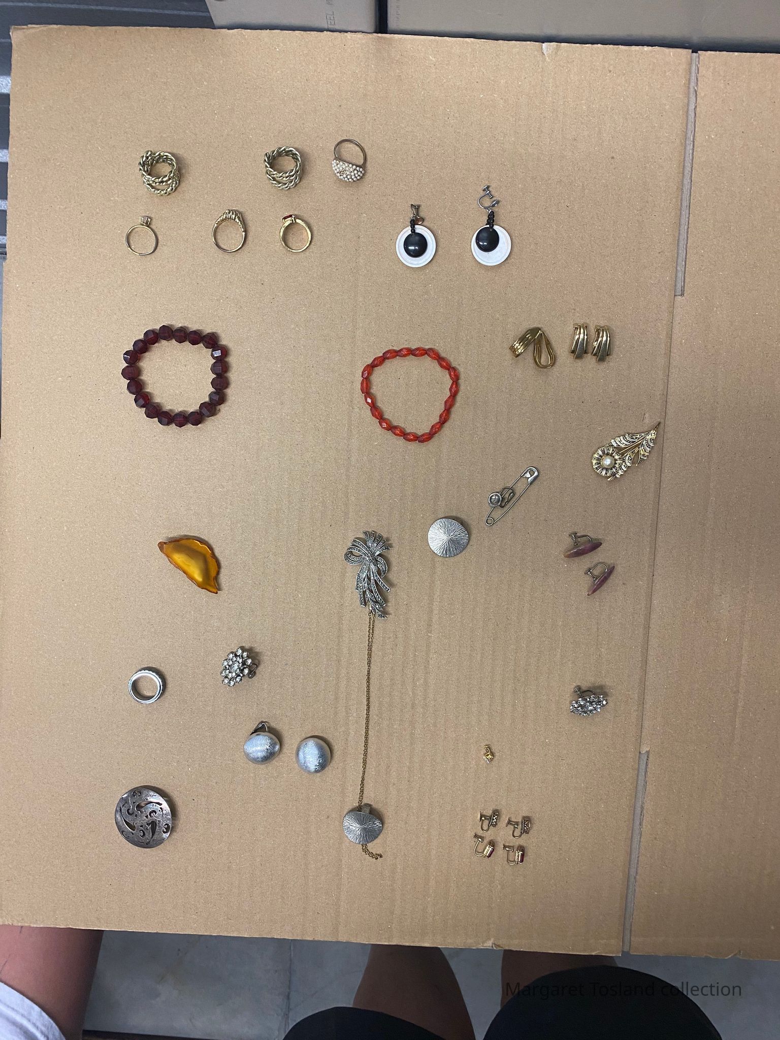 Jewellery - rings and earrings