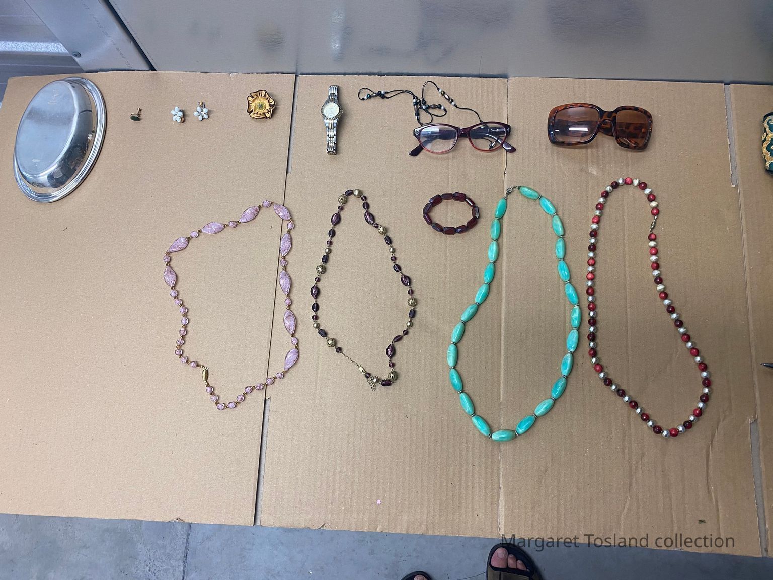 Jewellery - necklaces