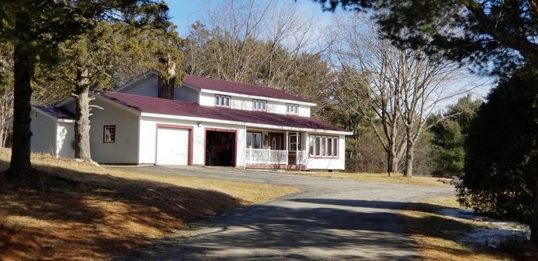          McFadden House, Dennysville, Maine; Contemporary image of the McFadden house built near the site of the house of Eben Motz, a great grandfather of Mary (McPhee) McFadden.
   