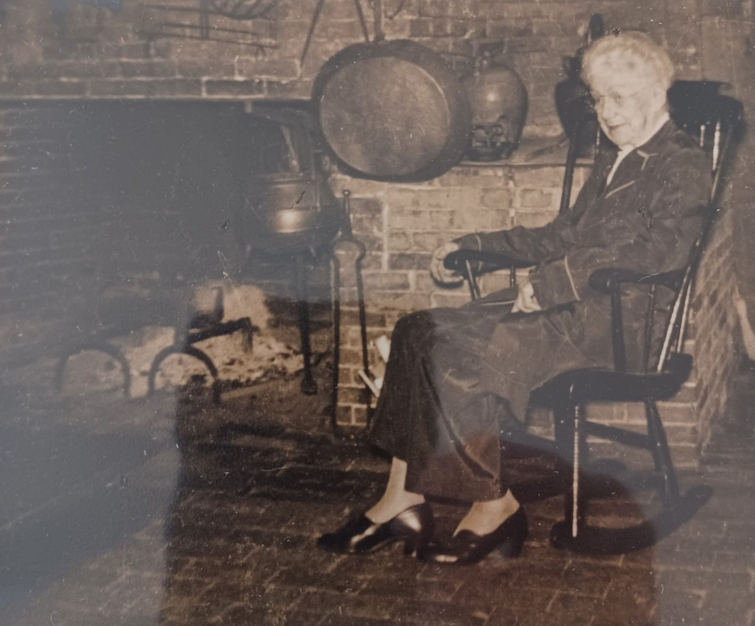 Anna M. Lincoln, wife of Arthur Lincoln