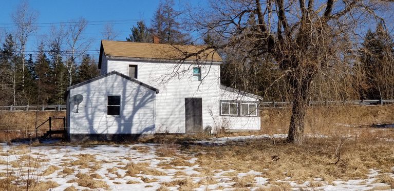          Cook House, Edmunds, Maine
   