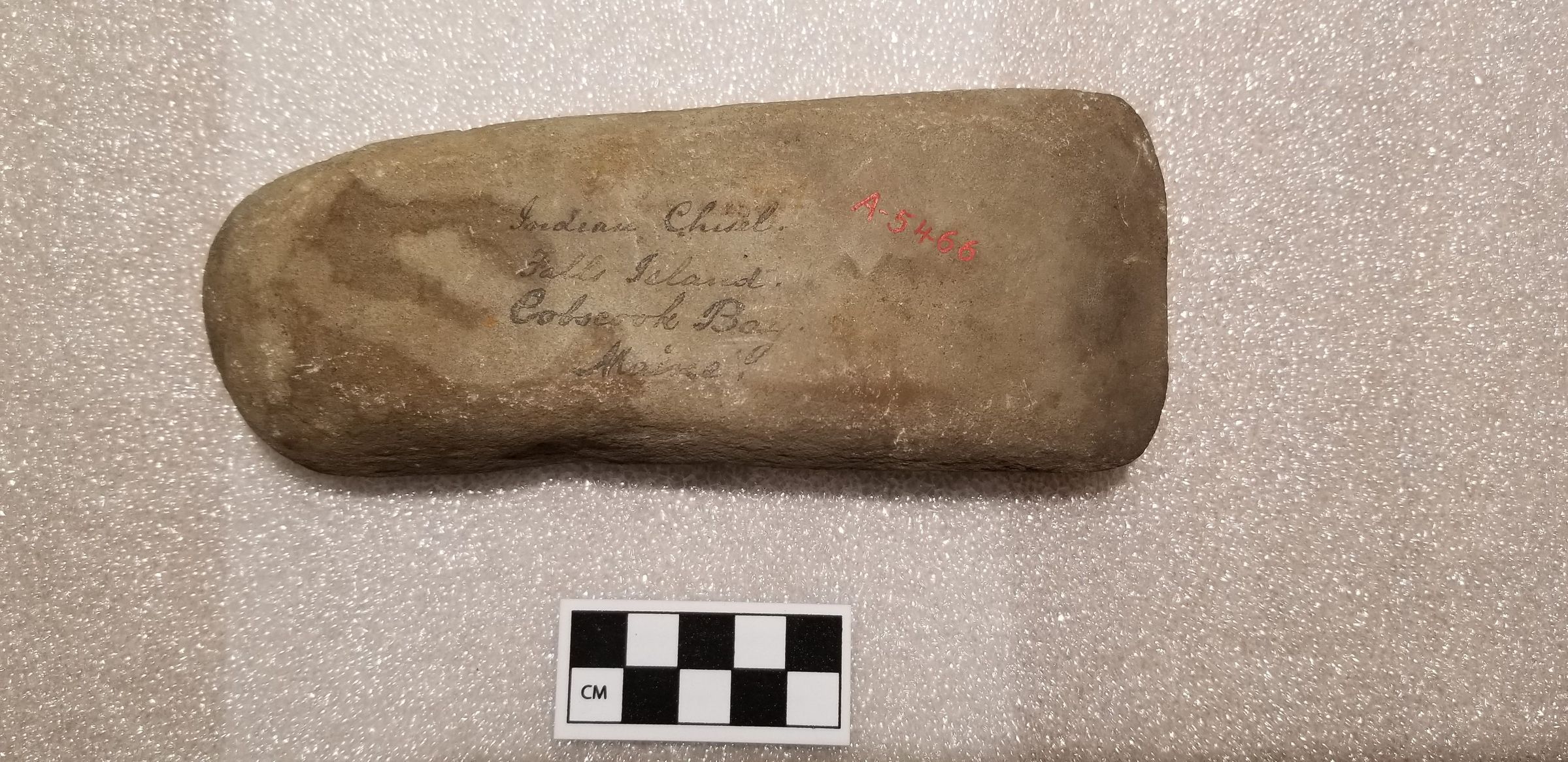 Stone Chisel, Falls Island, Cobscook Bay, Maine; Image by Colin J Windhorst from the collection of the Peabody Museum of Archaeology and Ethnology, Harvard University, 22-51-10/A5466.