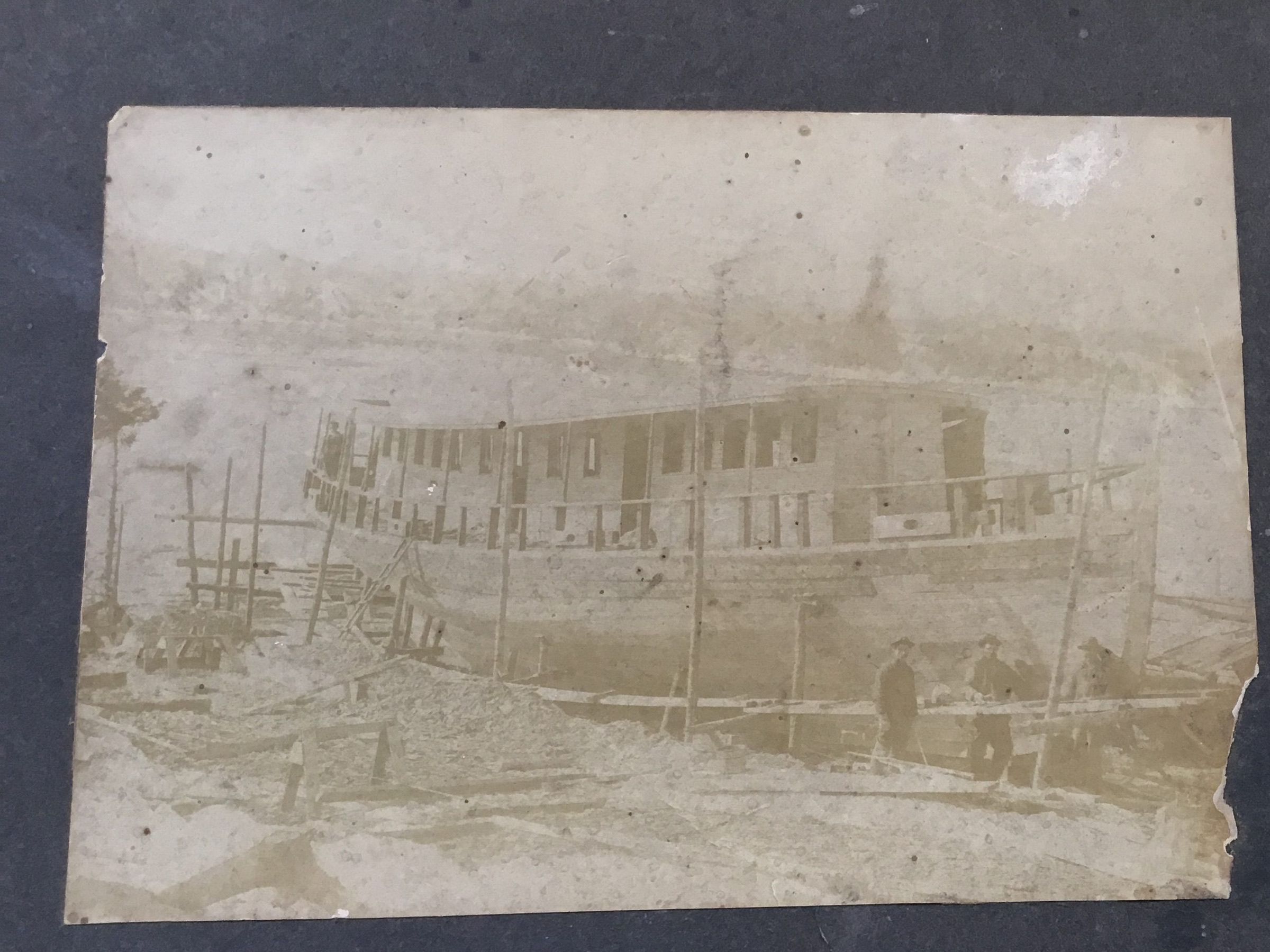 Shipyard and Steam Engine picture number 1