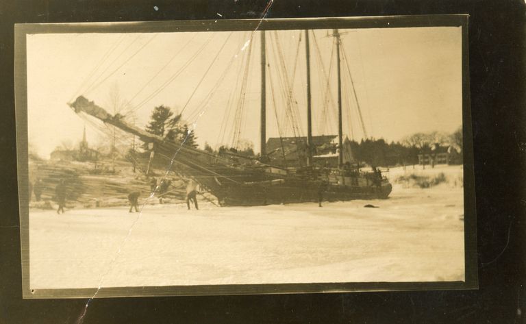          The Jennie French Stuck in the Ice, Dennysville, Maine
   