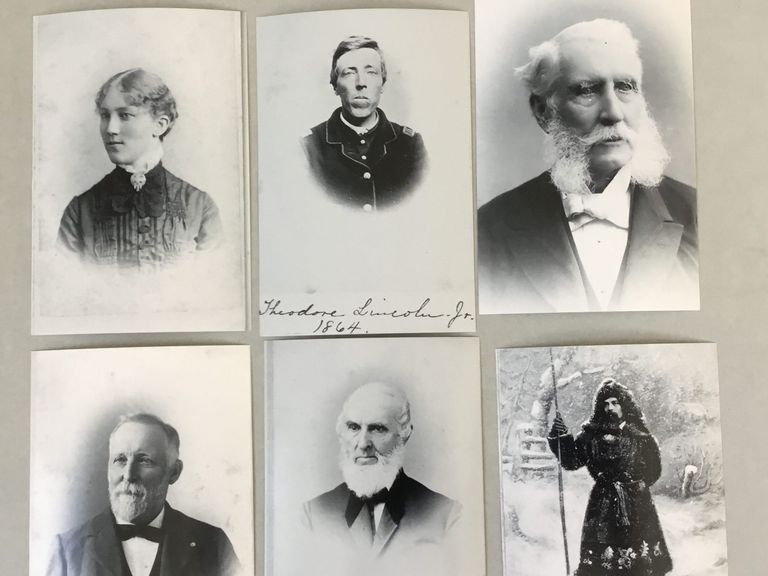         Selected photos of Lincoln family members
   
