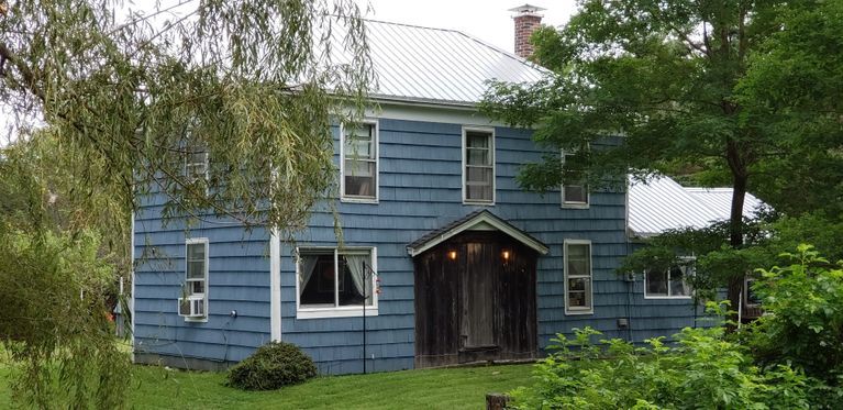          June Davis House, Marion, Maine
   