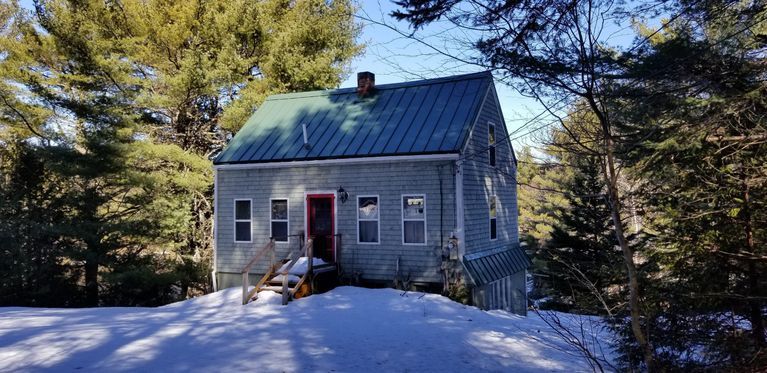          Narrows Cottage, Edmunds, Maine
   