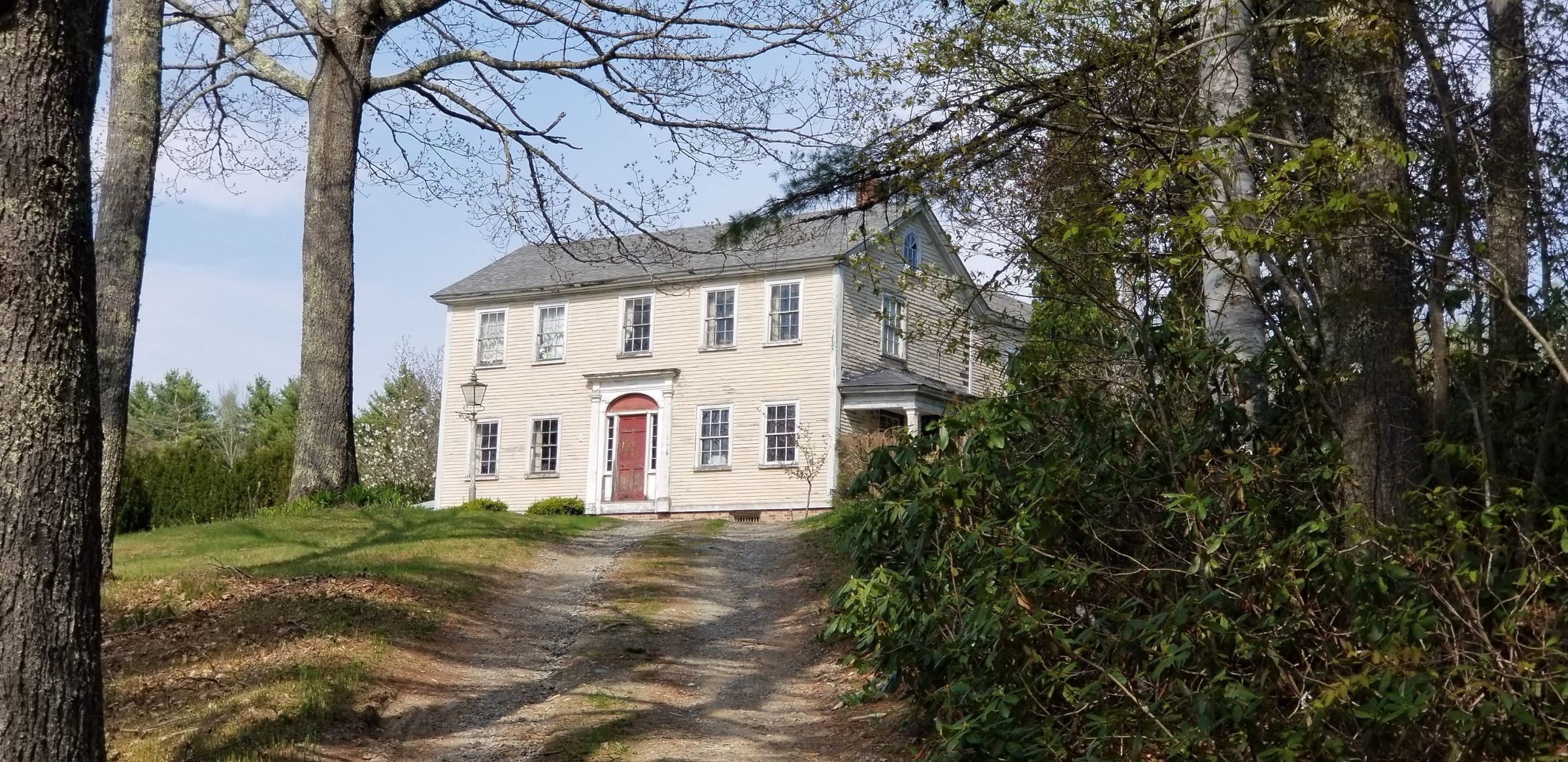 Nathaniel Hobart House in Edmunds; View of the first proprietor's house in Edmunds. It was moved from Newburyport, Massachusetts by Col. Aaron Hobart of Abbington, Massachusetts, as a home for his son Nathaniel, after purchasing the Township in 1786. On this site an old Acadian house, erected in 1688, had burned in 1785, while being occupied by the Widow Oliver and her family, who then removed to New Brunswick. The Hobart house originally had a third story gambrel roof and lantern, which was removed in the late 1820's, after being purchased by the Lincolns.