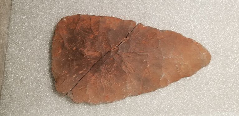          Red Jasper Blade, Dennysville, Maine, front; Image by Colin J Windhorst from the collection of the Peabody Museum of Archaeology and Ethnology, Harvard University, 22-51-10/A5469.
   